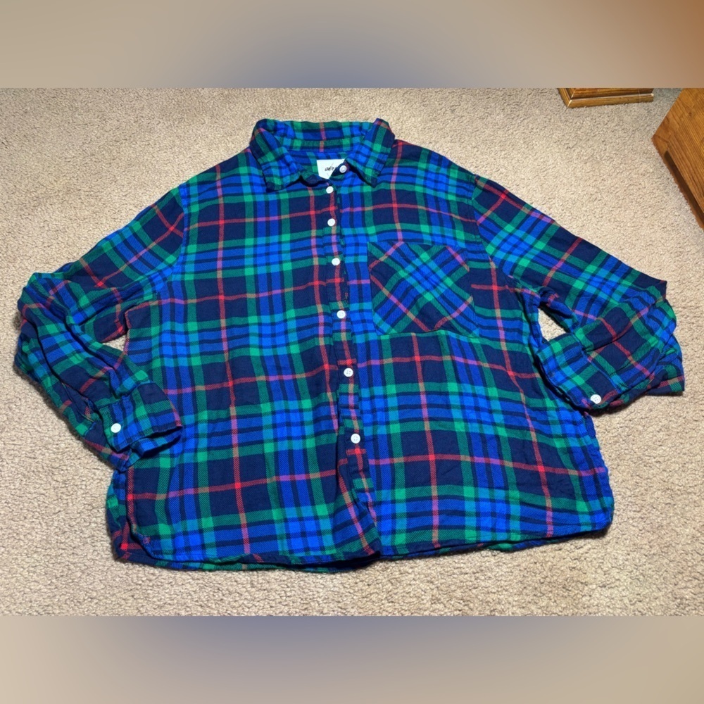 Aerie Plaid button up Long Sleeve Shirt Womens Size Large